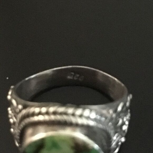 VINTAGE Green Turquoise Sterling Silver 925 Ring Sz 6-1/2 - Picture 8 of 9